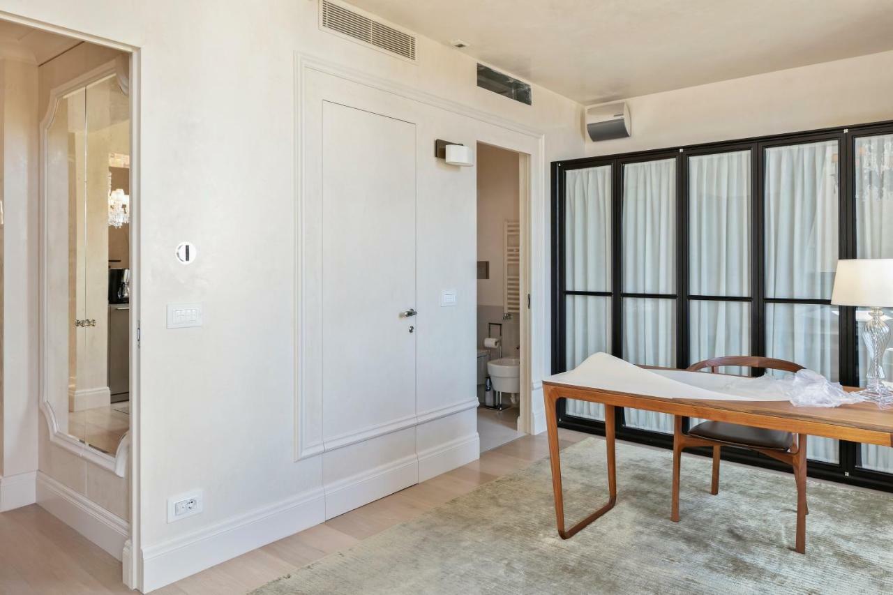 Апартаменты Exclusive Penthouse Il Magnifico - Free Parking Флоренция Экстерьер фото